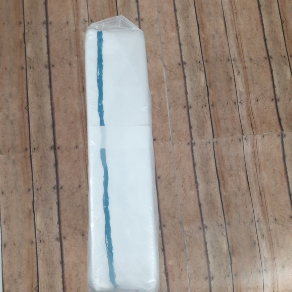 City Scene White Twin Duvet Set - Picture 7 of 7